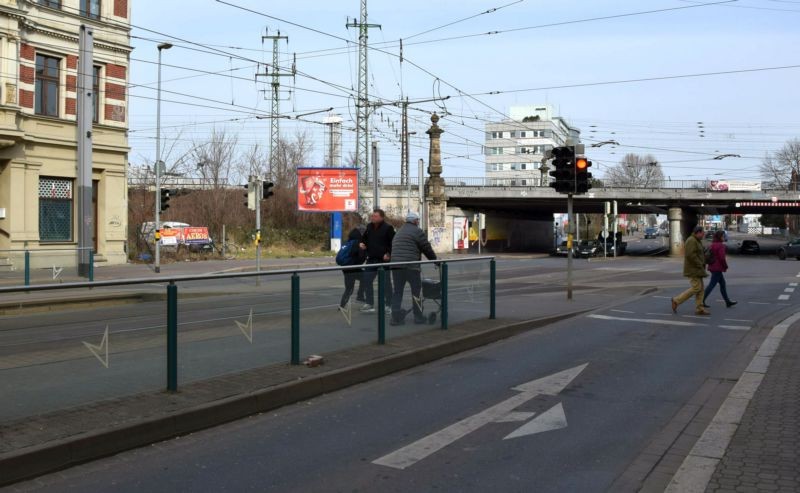 Lüneburger Str. 22/geg. Bahnhof/quer (City-Star)