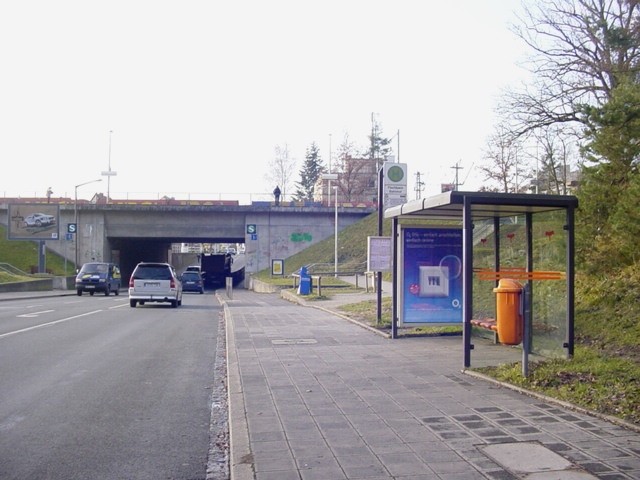 Fischbacher Hauptstr./Fischbach-Bahnhof *