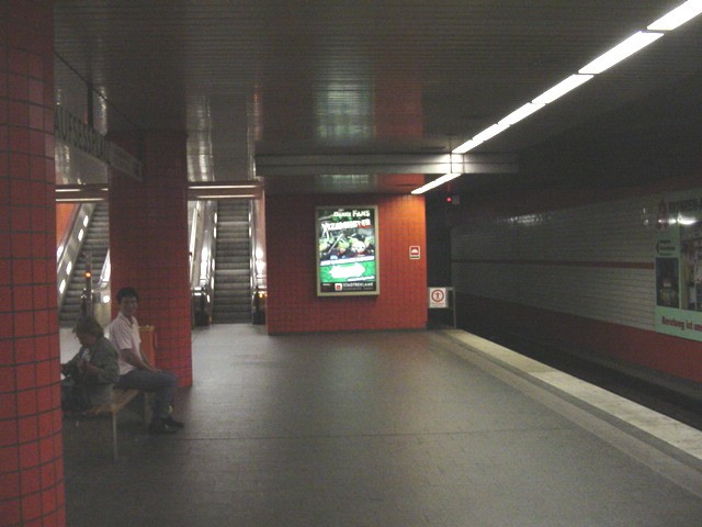 U-Bahnhof Aufseßplatz V-