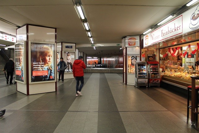 Hauptbahnhof/Königstorpassage V*