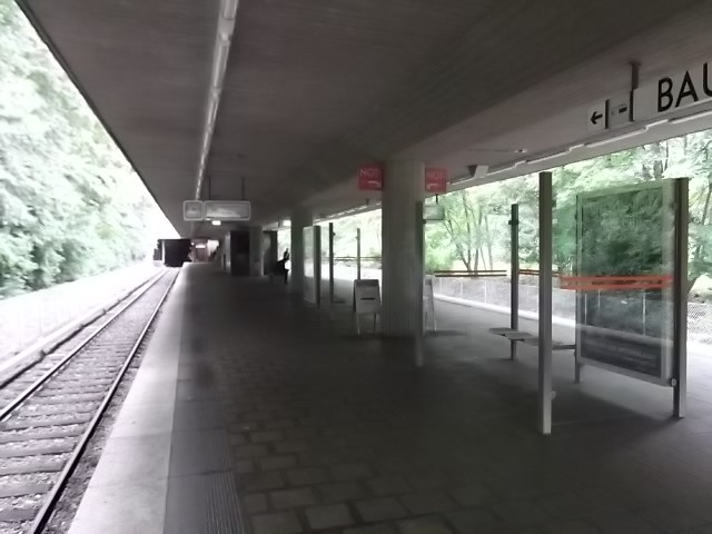 U-Bahnhof Bauernfeindstr. W+