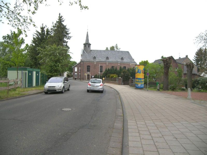 Lindenstr/Kirche