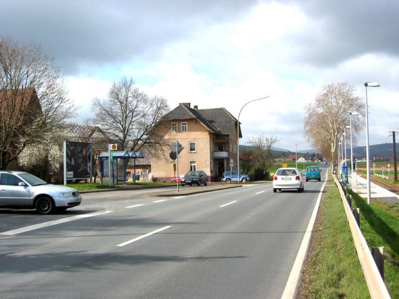 Bahnhofstr   4 nh (B 253)