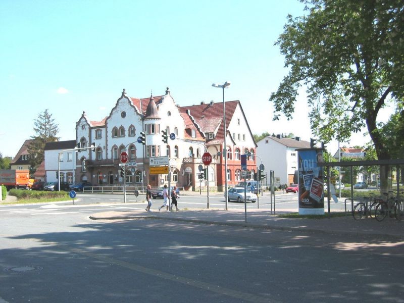 Am Bahnhofsvorplatz/Marsberger Str
