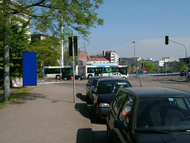 Stengelstr (B41) /Auff A620 /W-Heinrich-Brücke vor /Zentrum