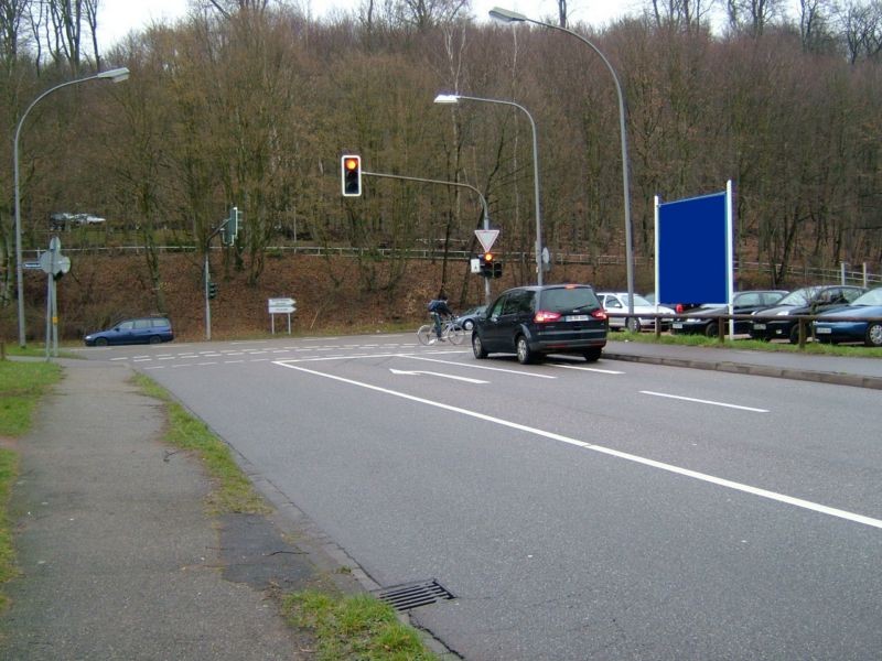 Waldhausweg/Meerwiesertalw. Vs