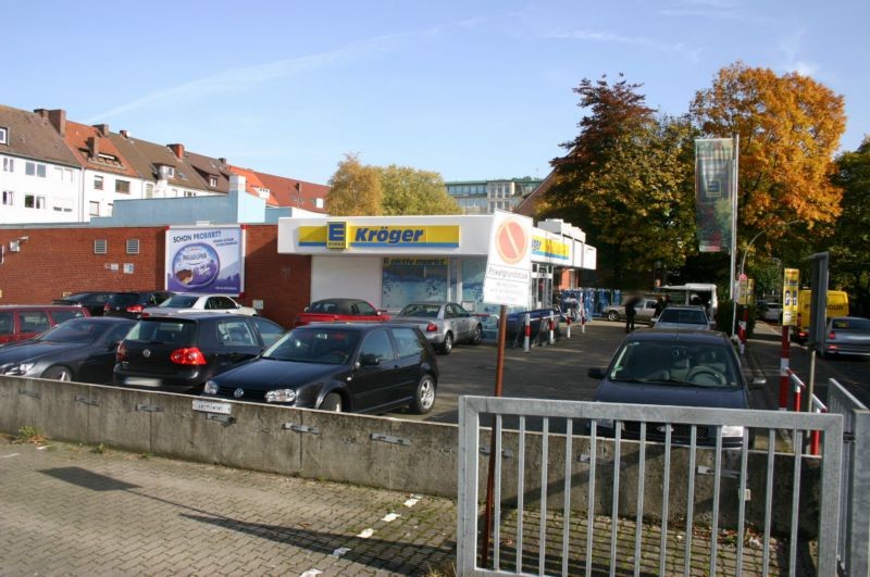 Knutzenweg  / Wandsbeker Marktstr. 38 (B 75) / Edeka (PP)