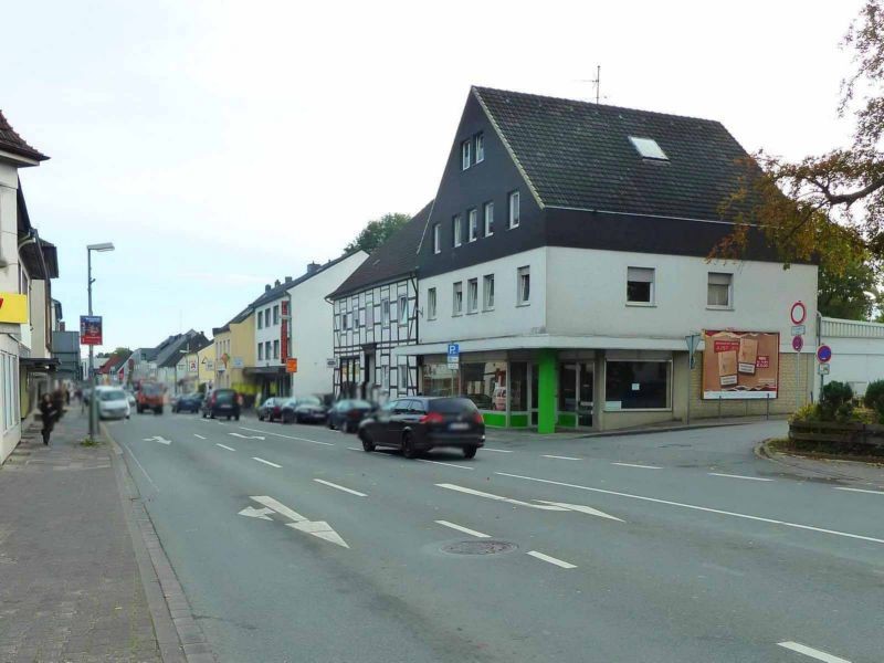 Hellweg 3 (B 1)  / Postweg