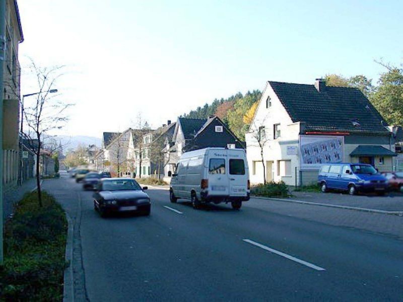 Kölner Str. 5 (B 55)