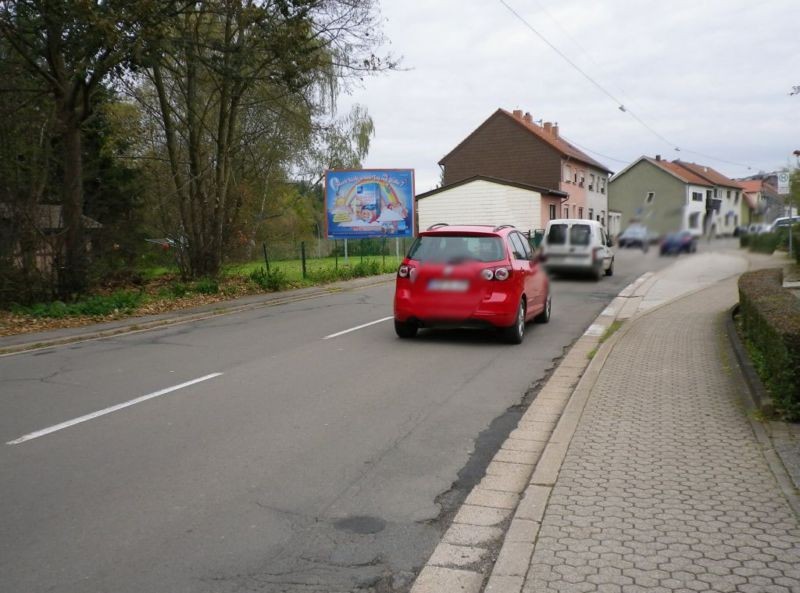 Berschweilerstr. 70 (L 133)  quer RS