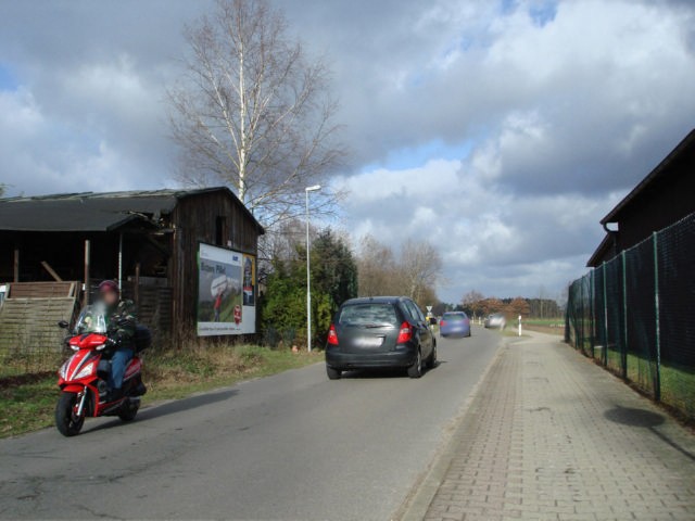 Hauptstr. 74, Sicht Lüneburger Weg