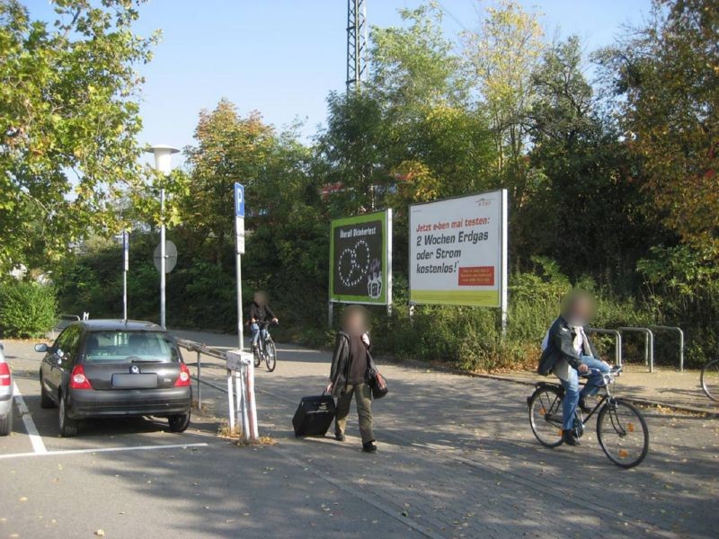Schwanheimer Str. Bahn-Ufg. geg. Werkshop