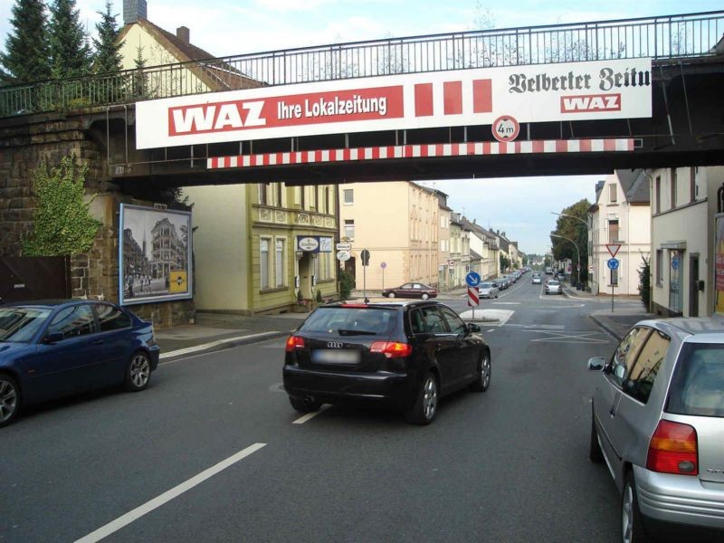 Friedrichstr.  36/Brücke