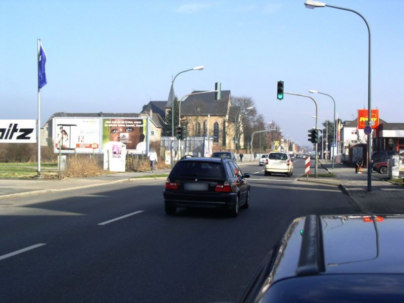 Kölner Landstr. 207 quer Si. B264 geg. Volvo
