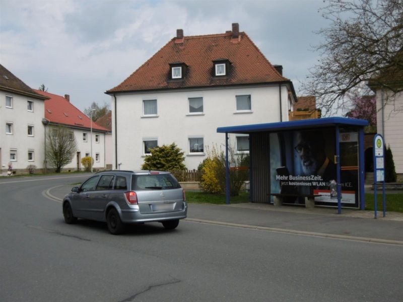 Oberwallenstadter Weg/Dr.-Martin-Luther-Str.
