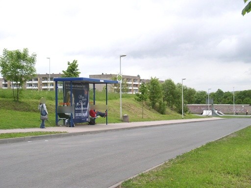 Ortsstr./Bus End-HST Schnepfenthal