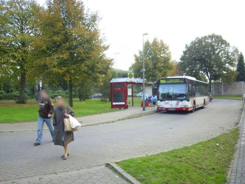 Friedrich-Ebert-Str. geg. 69-71a/Bus-HST/We.li.