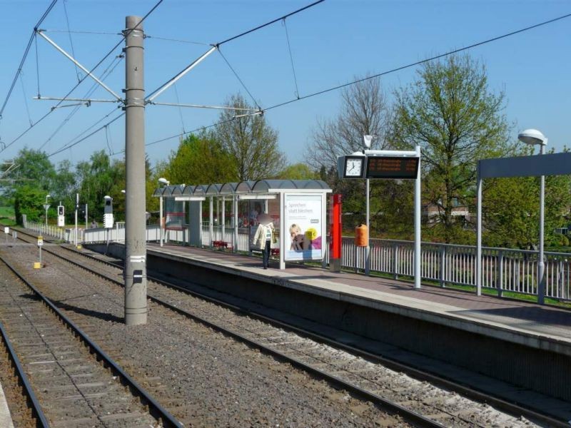 Grundend/Rheinbahn/Ri. Krefeld li./We.li.