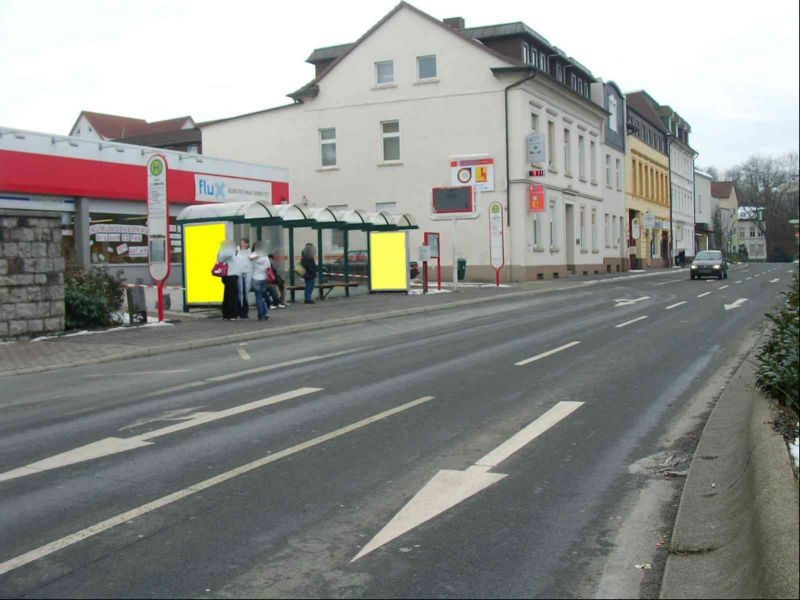 Konrad-Adenauer-Ring 10/Nh. Karnacksweg/li./We.li.