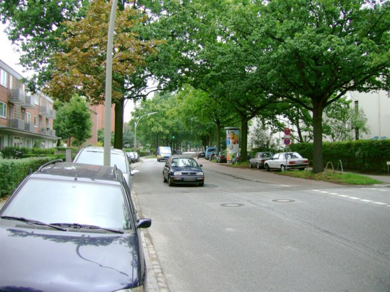 Stresemannallee geg.  64/Glockenblumenweg