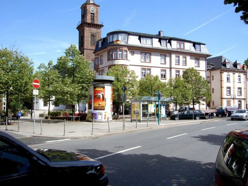 Kirchplatz/Rödelheimer Str. re.