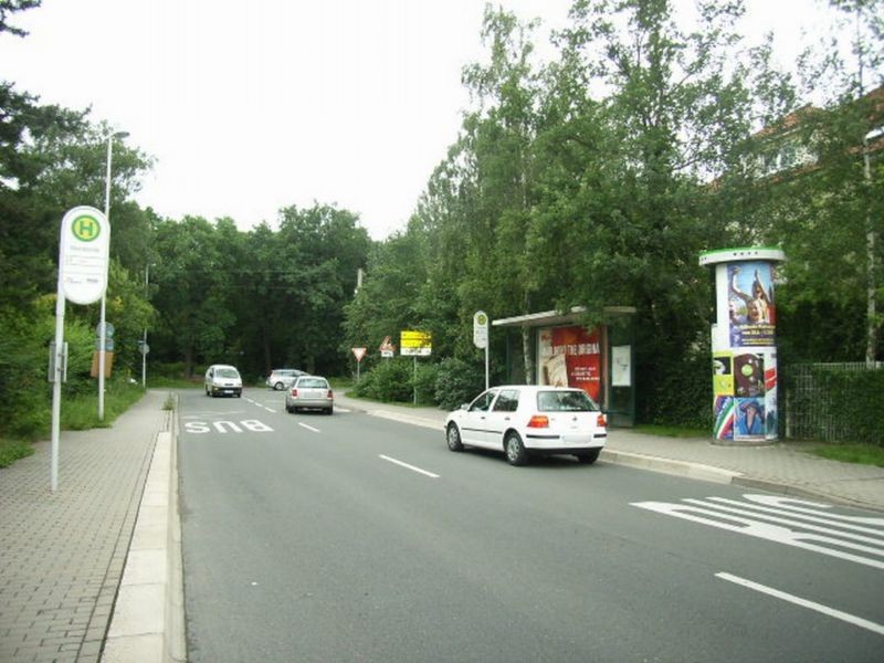 Blumenauweg/Waldstr.