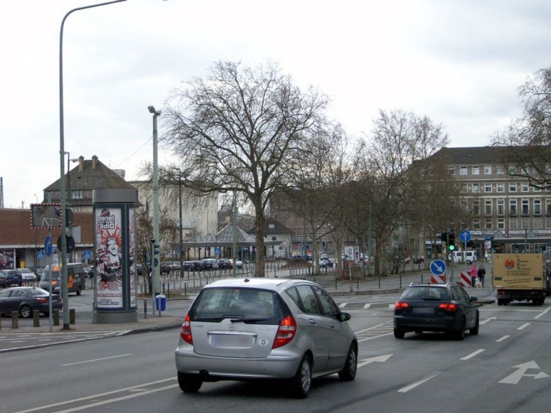 Danziger Platz/Henschelstr./S.2