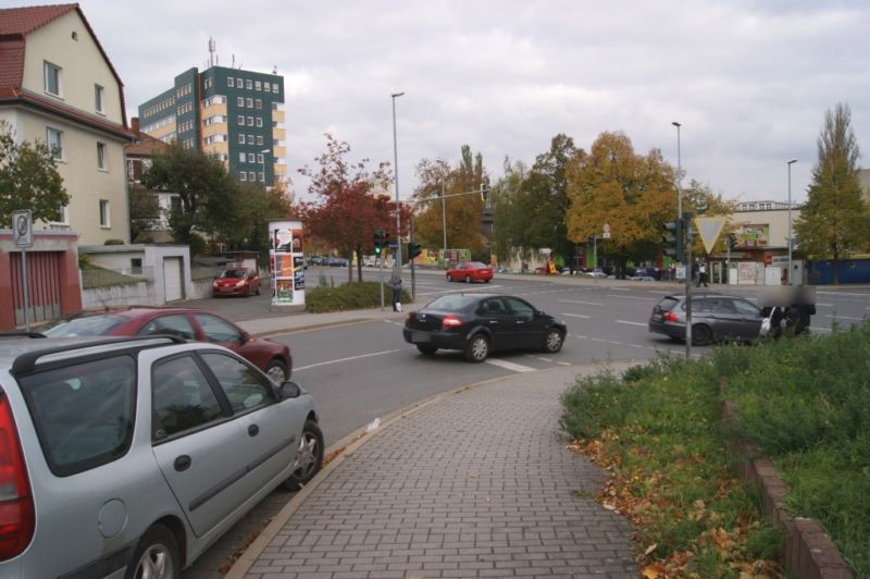 Tatzendpromenade/Lichtenhainer Str.