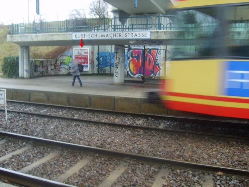 Kurt-Schumacher-Str. (S-Bahn-HSt), saw.