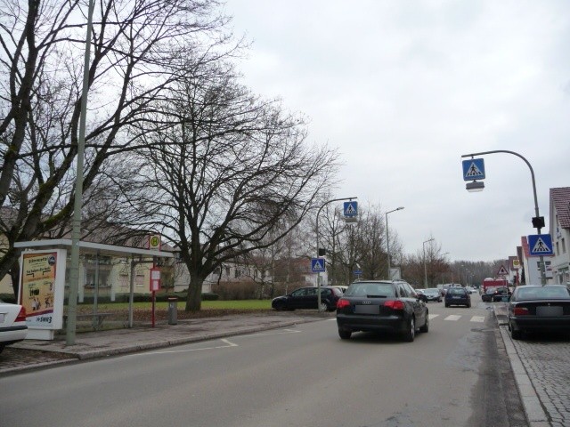 Nürnberger Str. (Bus-HSt), We.li.