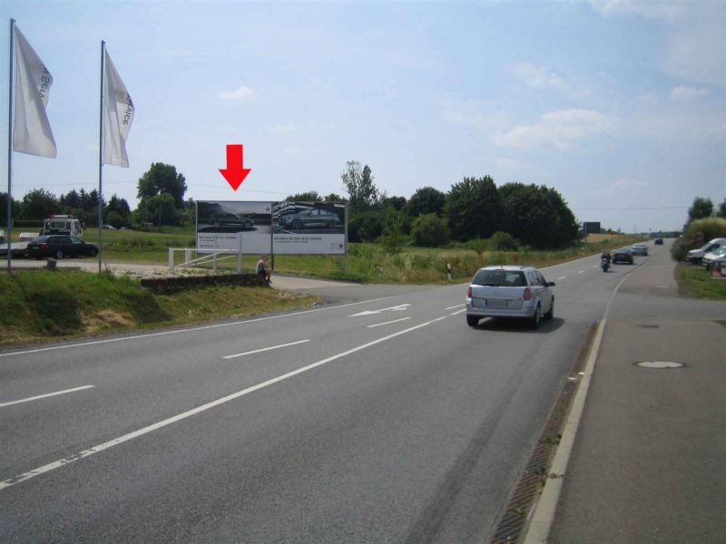 Bergisdorfer Weg/Friedensstr.