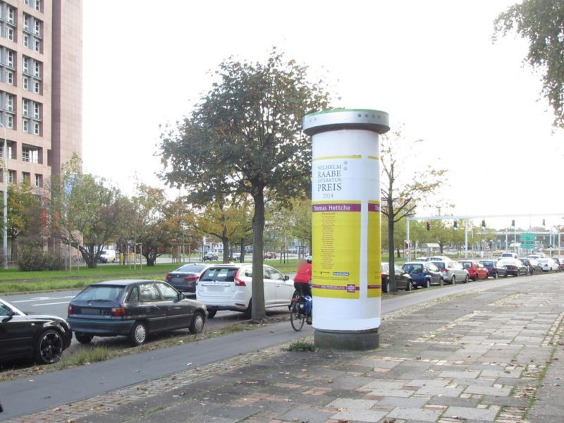 Willy-Brandt-Platz/Viewegsgarten