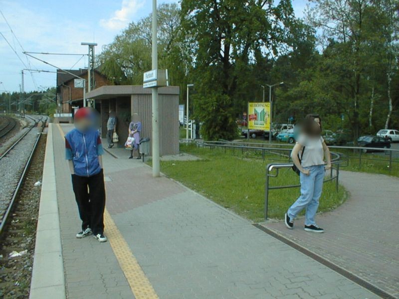 S-Bf Fischbach,P+R-Parkplatz,Sicht Bstg. + Zugang