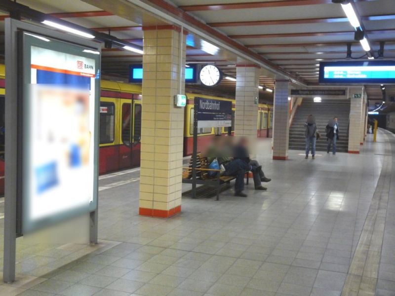 S-Bf Nordbahnhof, Bstg., Se. Gleis 1, 1. Sto.