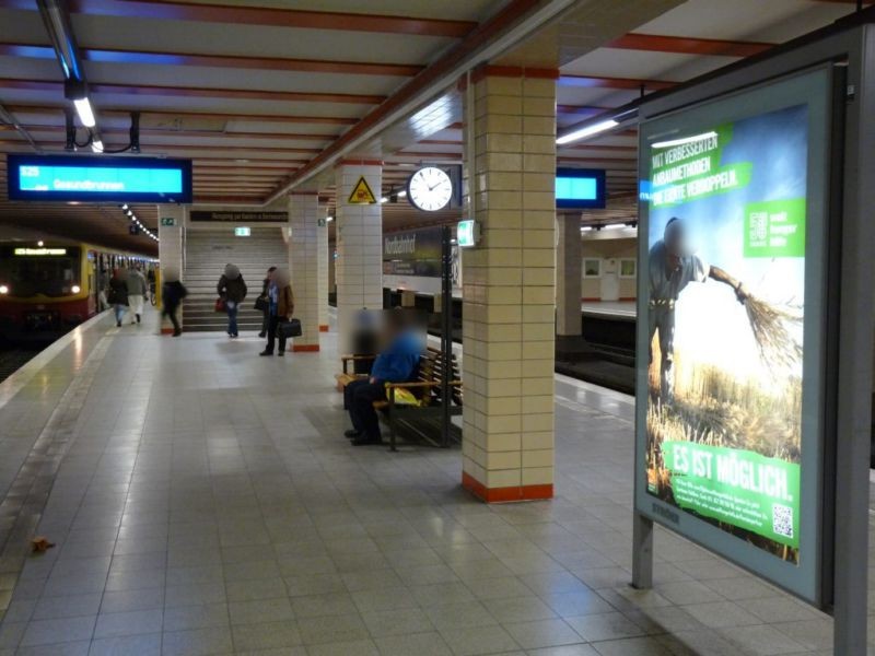 S-Bf Nordbahnhof, Bstg., Se. Gleis 4, 2. Sto.