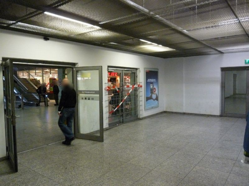 Bf Ostbahnhof, Zugang vom Parkhaus zu UG. re.