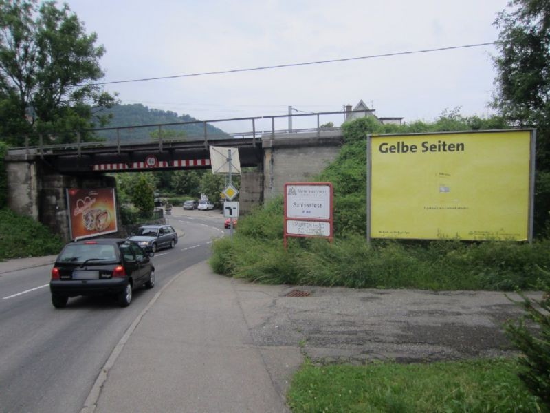 Eisbachstr. vor DB-Brücke quer