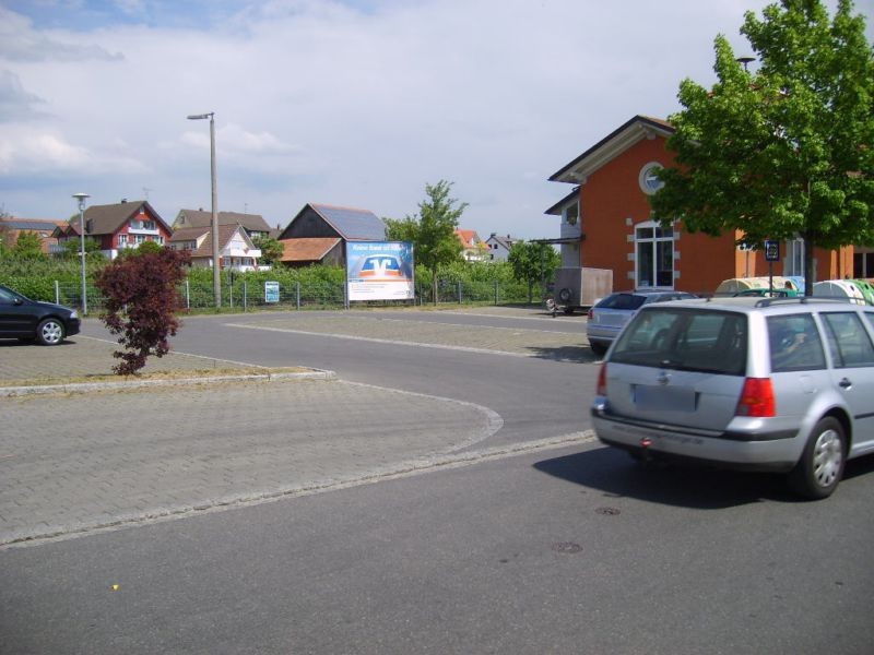 Bf, Bstg., Sicht Parkplatz