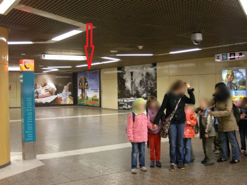 U-Bf Südbahnhof,B-Ebene,Zug. S-Bahn, SS,Tafel re.